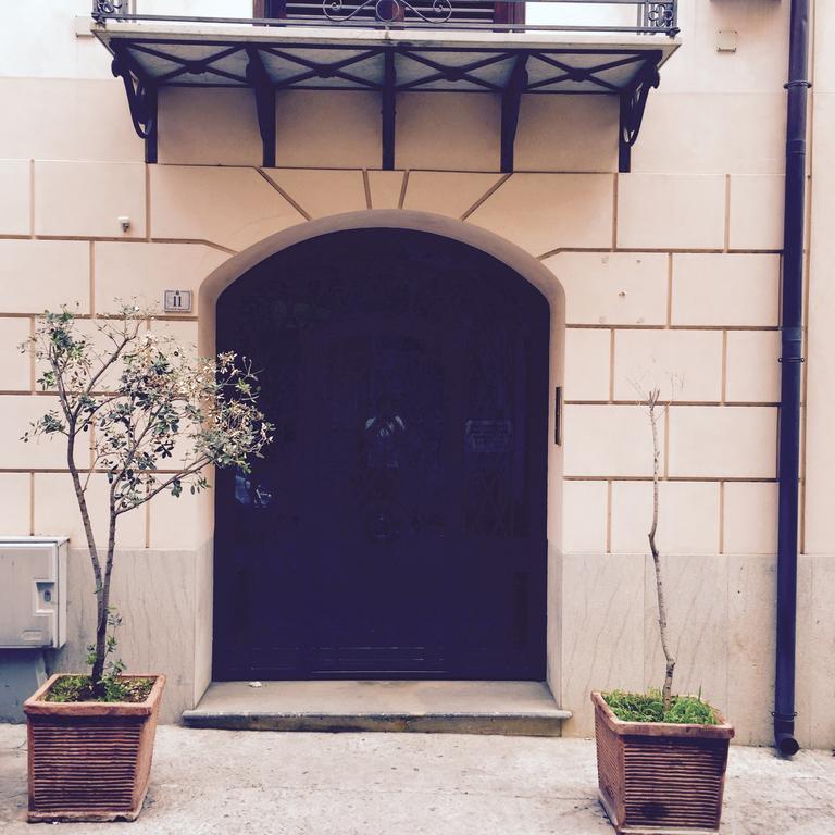 La Casetta Al Massimo By Domusicily Palermo Quarto foto
